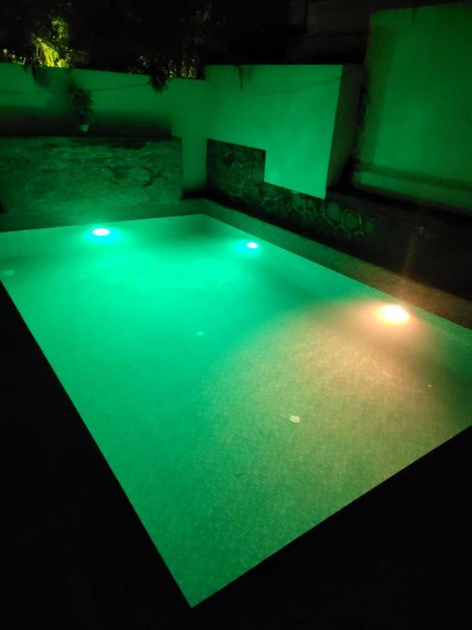 The Perfect Stays Para Disco Big Pool Cricket Turf Villa Lonavla Exterior foto