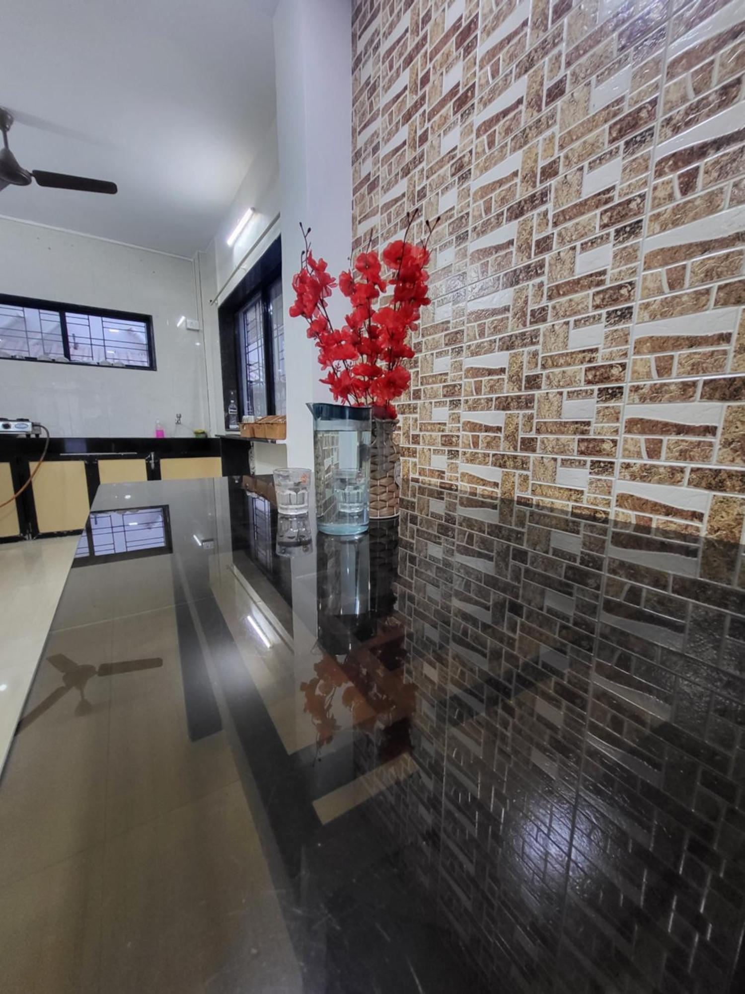 The Perfect Stays Para Disco Big Pool Cricket Turf Villa Lonavla Exterior foto