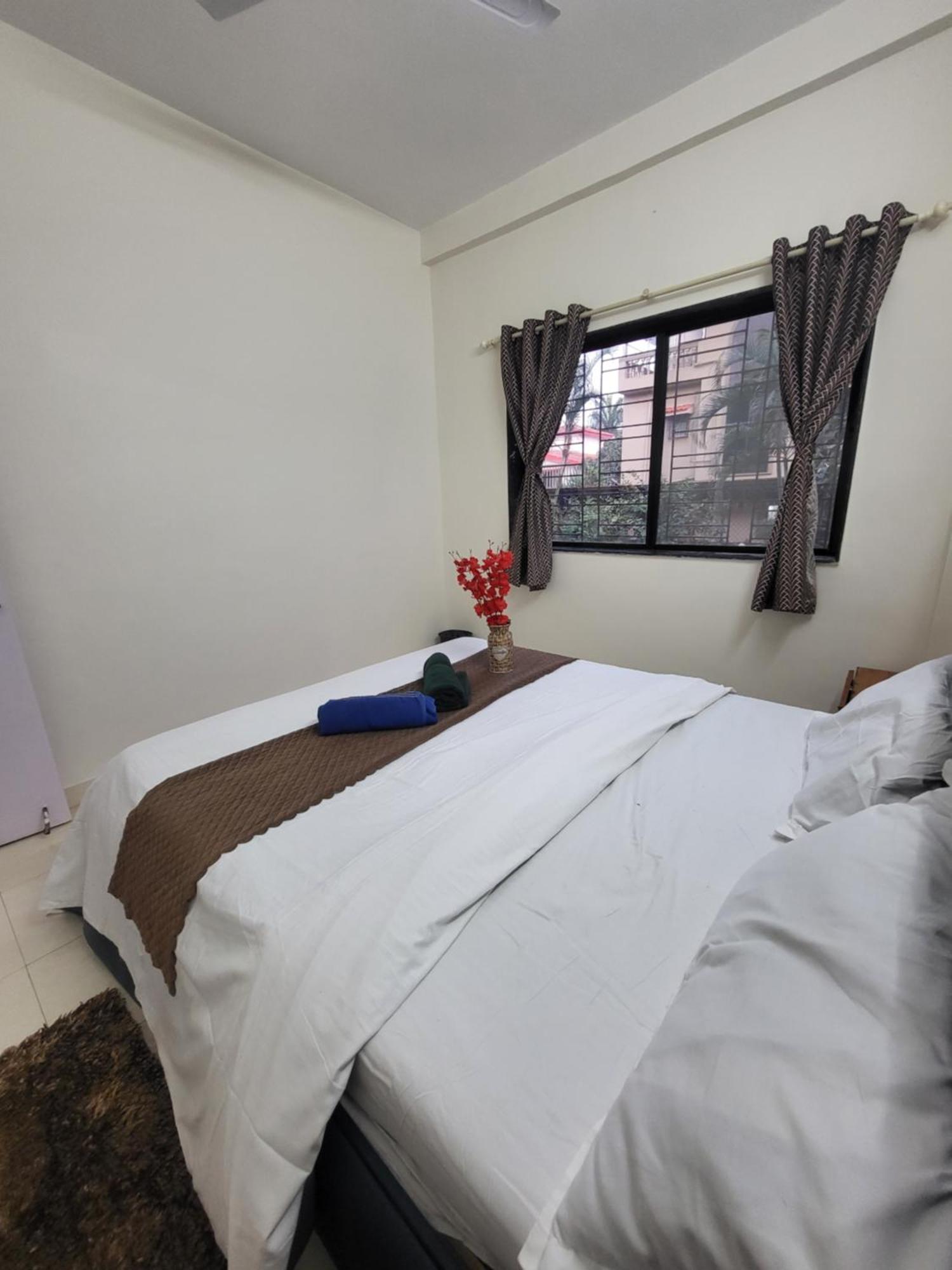 The Perfect Stays Para Disco Big Pool Cricket Turf Villa Lonavla Exterior foto